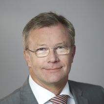 Portrait von Hans-Joachim Reck, Hauptgeschäftsführer des Verbandes kommunaler Unternehmen e.V. (VKU)