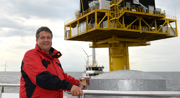 Bundeswirtschaftsminister Sigmar Gabriel besucht den Offshore-Windpark &#034;Baltic 1&#034;