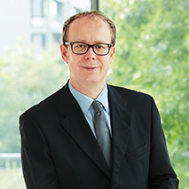 Prof. Dr. Justus Haucap, Direktor des Düsseldorf Institute for Competition Economics (DICE)