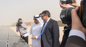 Bundesminister Gabriel bei seiner Reise in die Golfregion