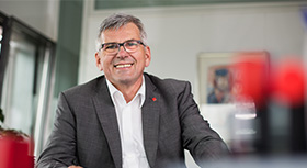 Jörg Hofmann, Erster Vorsitzender der IG Metall, zur Förderung der Elektromobilität